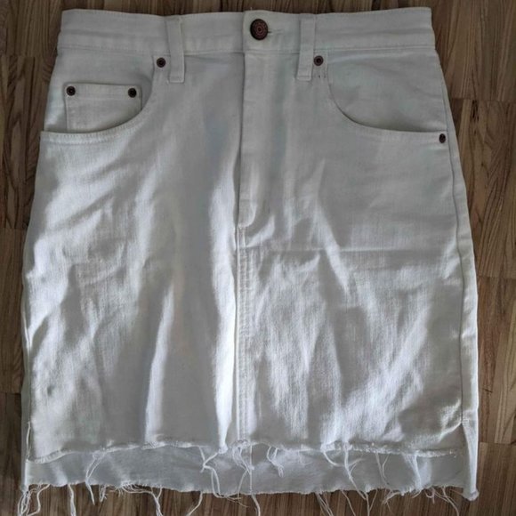 Aritzia White Jean Skirt - Picture 3 of 4
